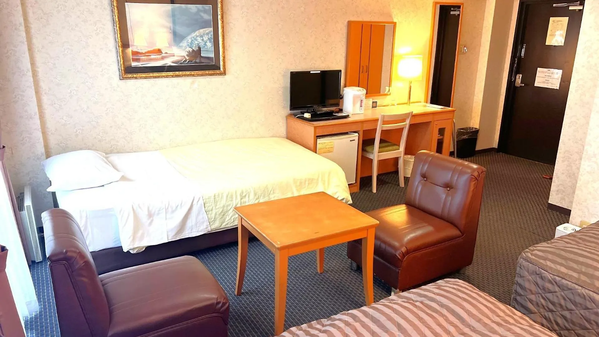 Business Inn Sennichimae Hotel Osaka 3*,  Giappone