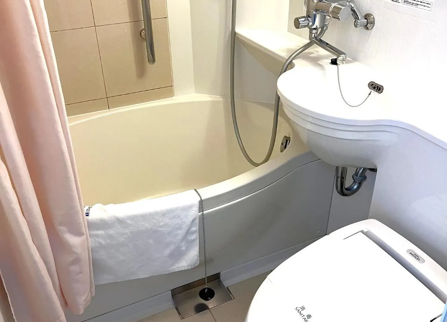 Business Inn Sennichimae Hotel Osaka 3*,